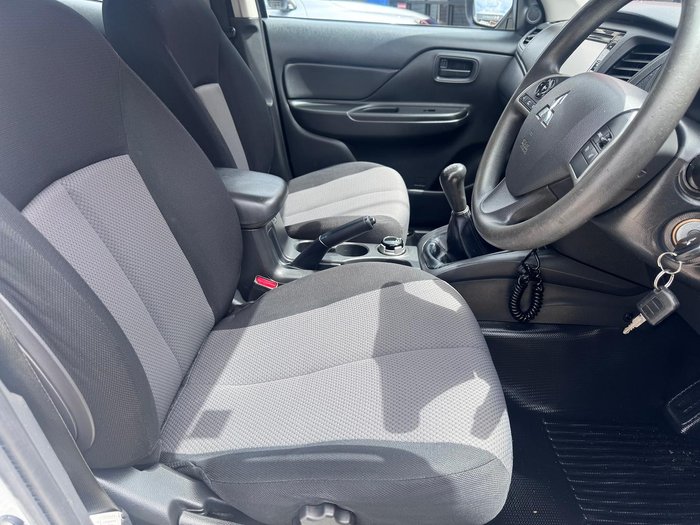 2019 Mitsubishi Triton GLX MR MY19 4X4 Dual Range White