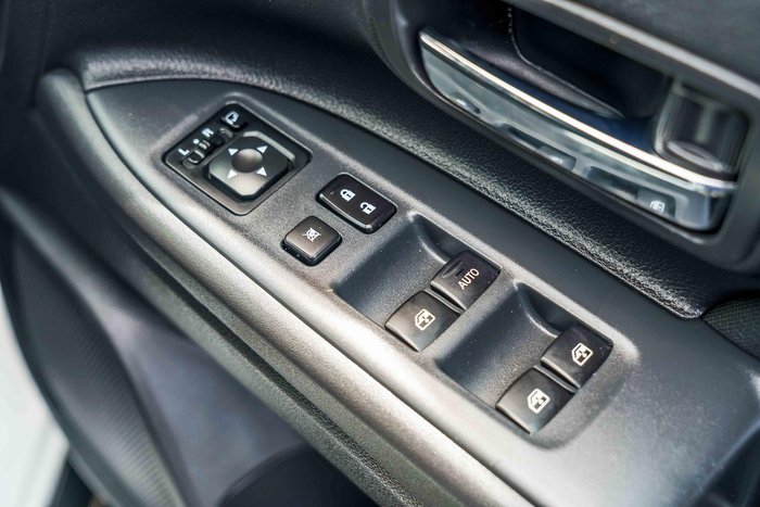 2017 Mitsubishi Outlander LS