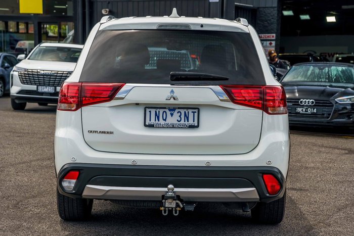 2017 Mitsubishi Outlander LS