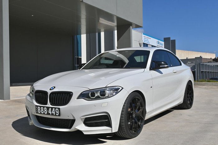 2014 BMW 2 Series M235i F22 Alpine White