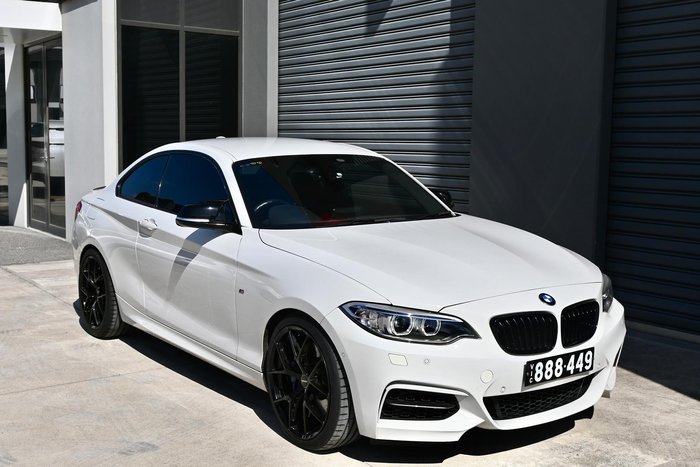 2014 BMW 2 Series M235i F22 Alpine White