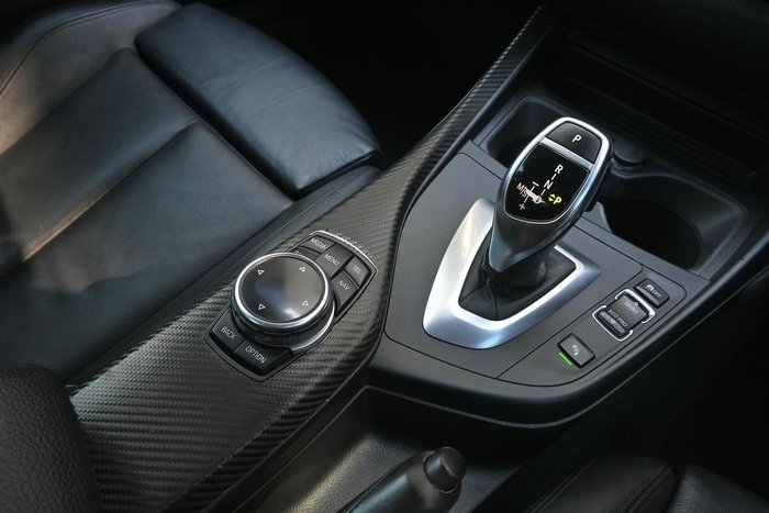 2014 BMW 2 Series M235i F22 Alpine White