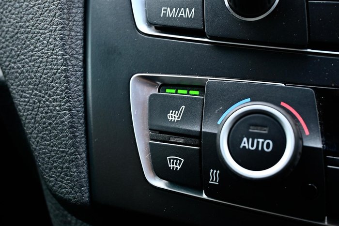 2014 BMW 2 Series M235i F22 Alpine White