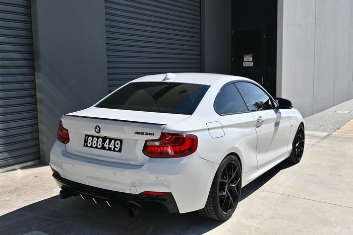 2014 BMW 2 Series M235i F22 Alpine White