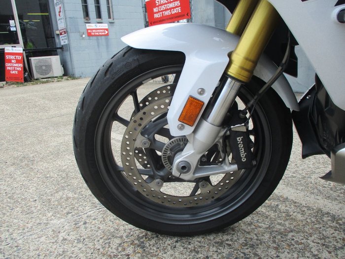 2023 BMW Motorrad R 1250 RS WHITE