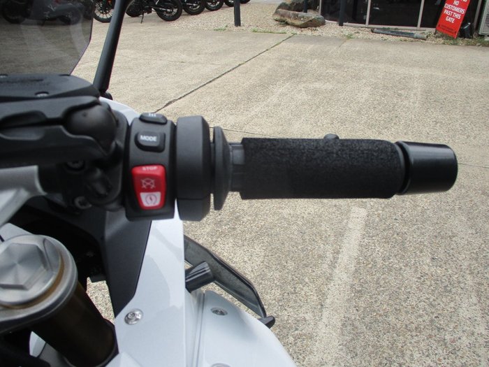 2023 BMW Motorrad R 1250 RS WHITE