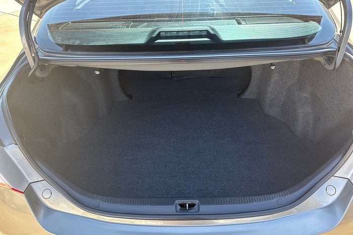 2010 Toyota Camry Ateva