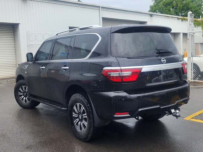 2022 Nissan Patrol TI-L