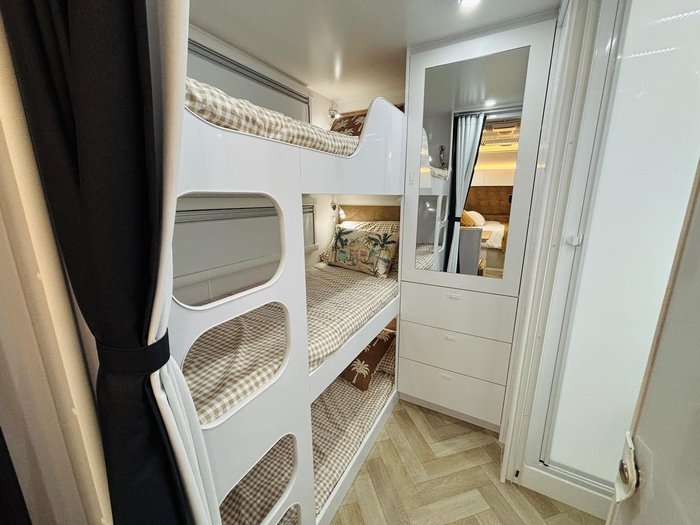 2025 Wonderland RV Amaroo 3 Bunk