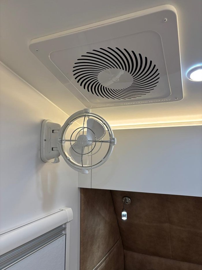 2025 Wonderland RV Amaroo 3 Bunk