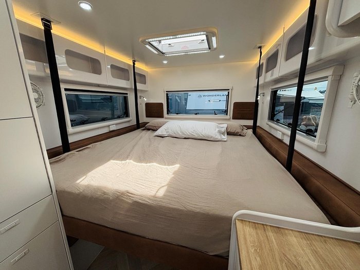 2025 Wonderland RV Amaroo Quad Bunk With King Electric Drop Down Bed