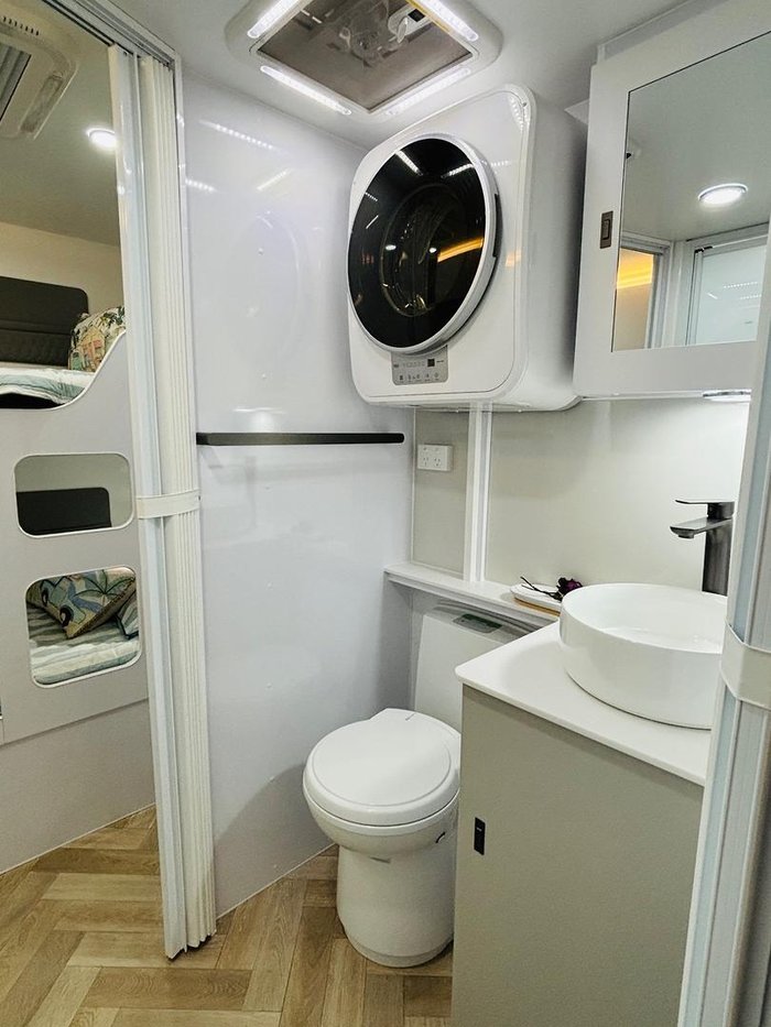 2025 Wonderland RV Xtr 2 Rear Bunk Layout