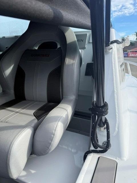 2026 QUINTREX 610 Trident