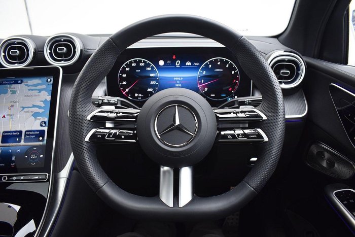 2025 Mercedes-Benz GLC-Class GLC300