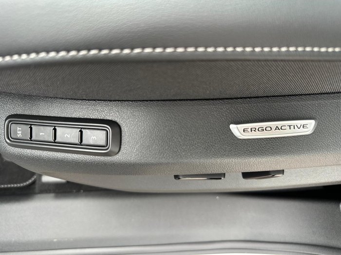 2025 Volkswagen Tiguan 195TSI R-Line