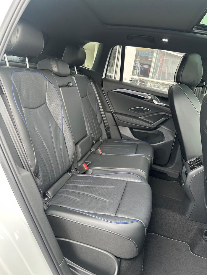 2025 Volkswagen Tiguan 195TSI R-Line