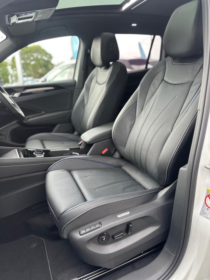 2025 Volkswagen Tiguan 195TSI R-Line