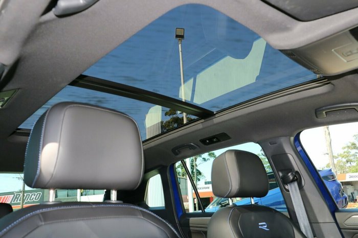 2022 Volkswagen Tiguan R