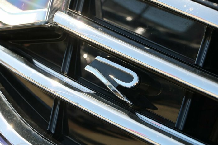 2022 Volkswagen Tiguan R