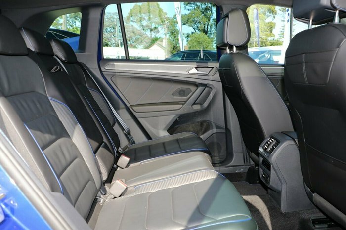 2022 Volkswagen Tiguan R