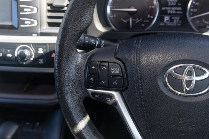 2015 Toyota Kluger GX