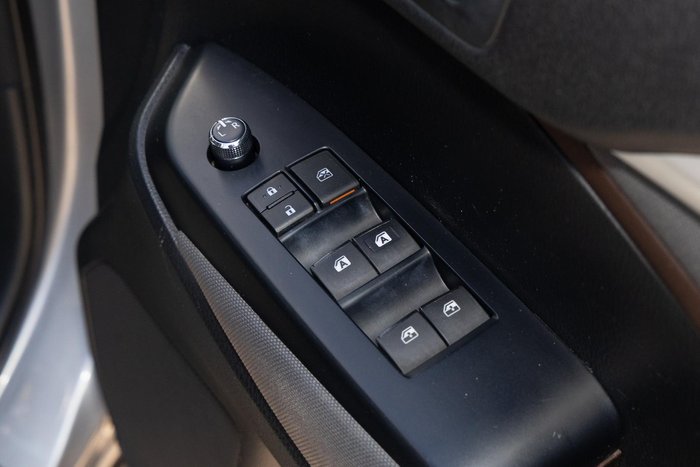 2015 Toyota Kluger GX