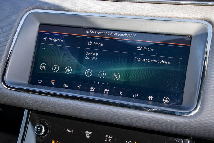 2020 Land Rover Range Rover Evoque P200 R-Dynamic S