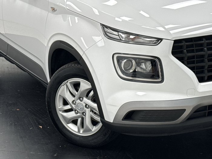 2023 Hyundai Venue (No Badge)