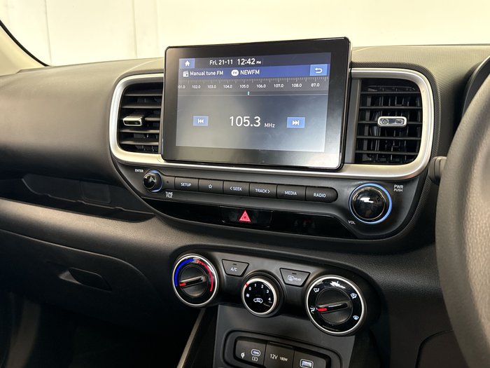 2023 Hyundai Venue (No Badge)