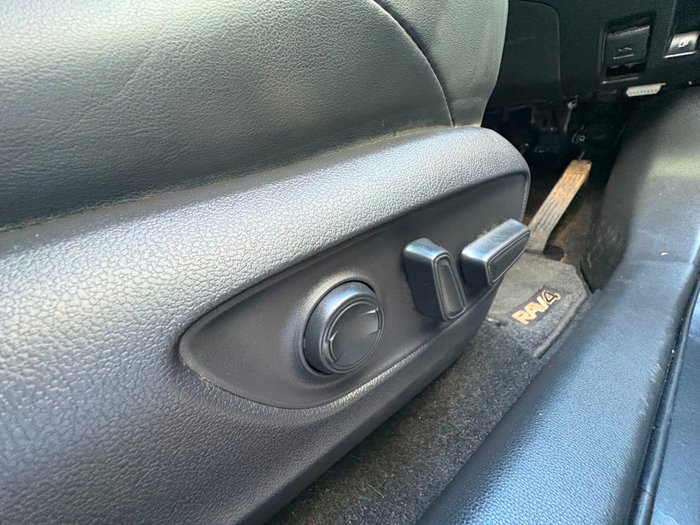 2022 Toyota RAV4 XSE