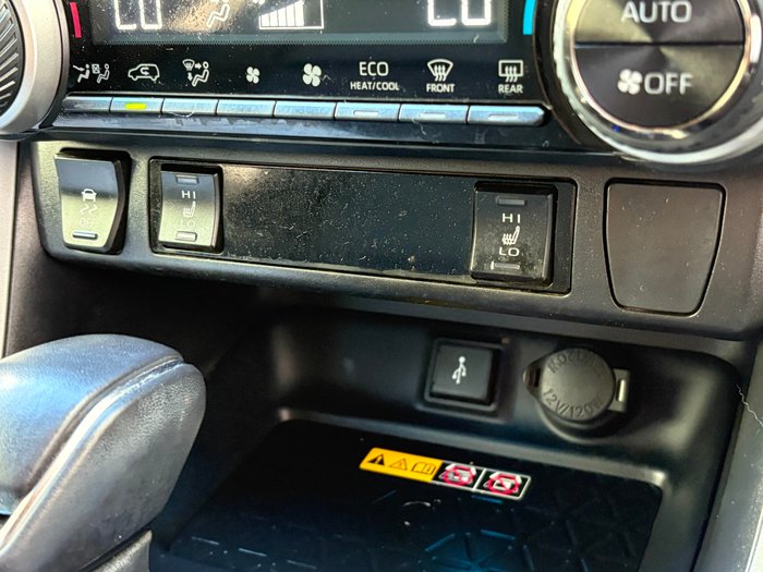 2022 Toyota RAV4 XSE