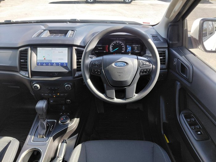 2022 Ford Everest Ambiente