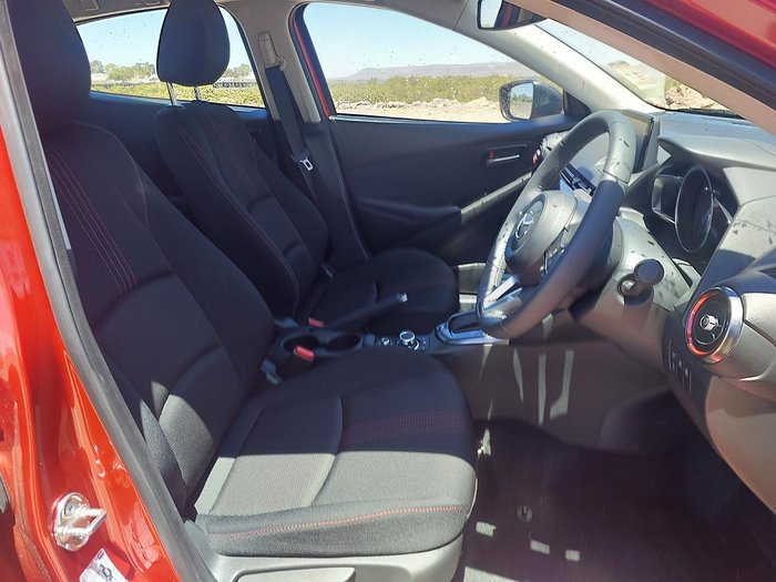 2025 Mazda 2 G15 Evolve