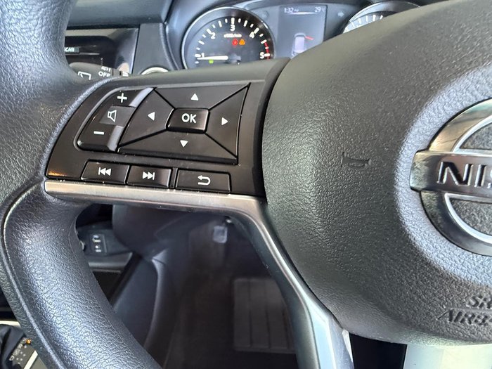 2017 Nissan X-TRAIL TS