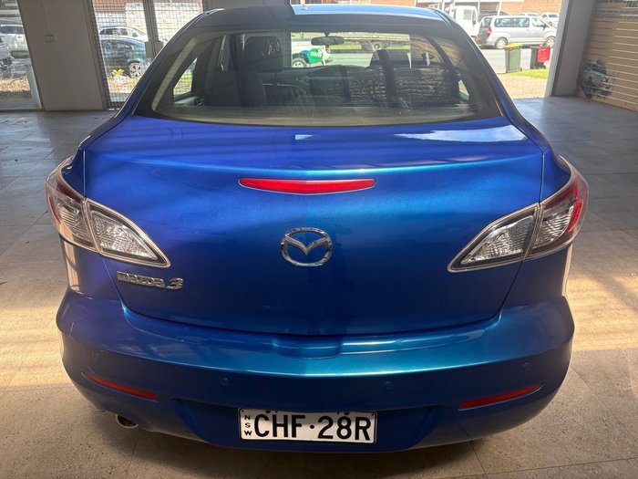 2012 Mazda 3 Neo