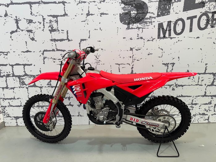 2025 Honda CRF250R CRF Red
