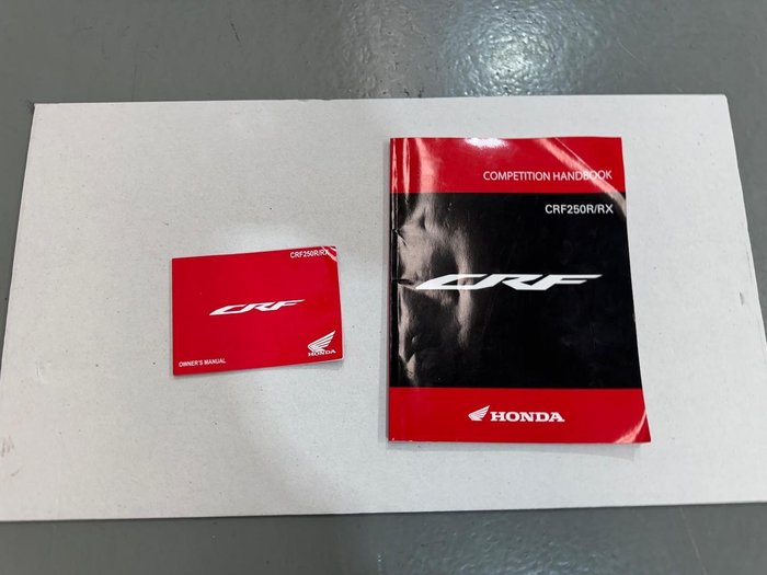 2025 Honda CRF250R CRF Red