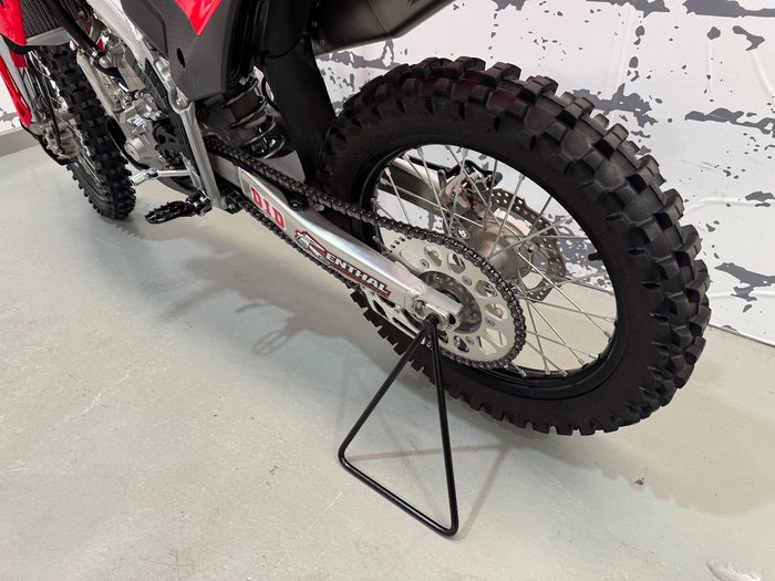 2025 Honda CRF250R CRF Red