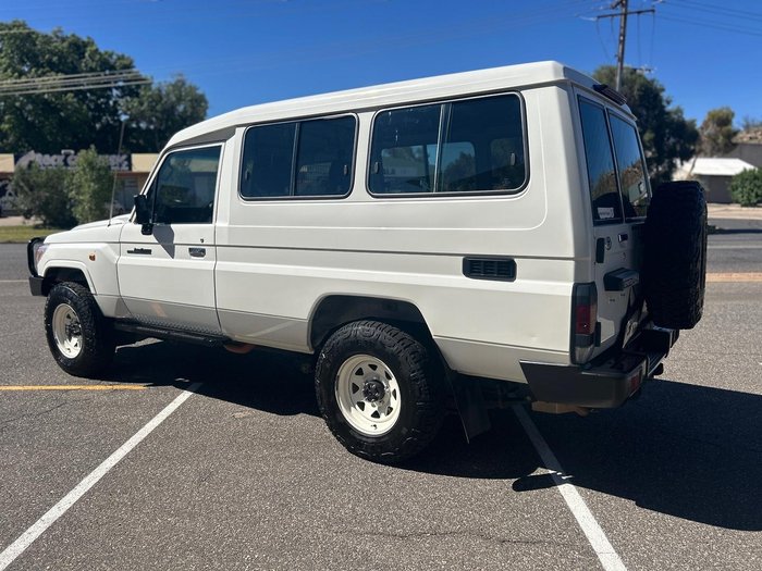2017 Toyota Landcruiser Workmate Troopcarrier