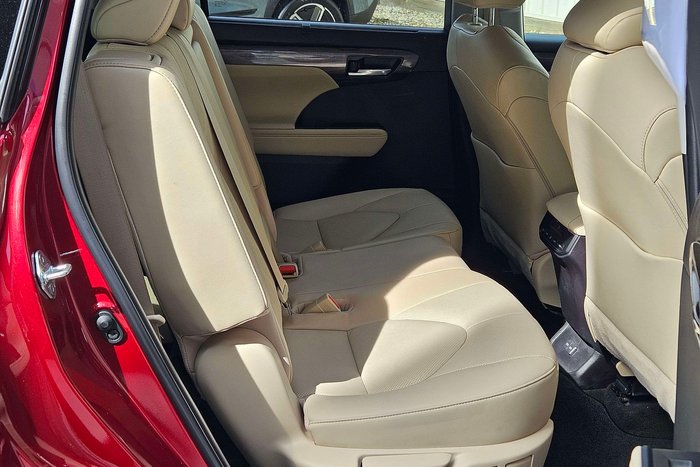 2022 Toyota Kluger Grande