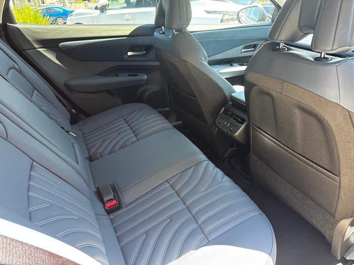 2025 Nissan Ariya Evolve FE0 MY25 Four Wheel Drive Akatsuki Copper/Black Roof