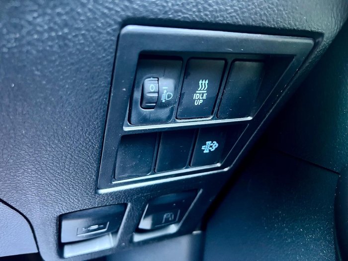 2021 Toyota Hilux SR