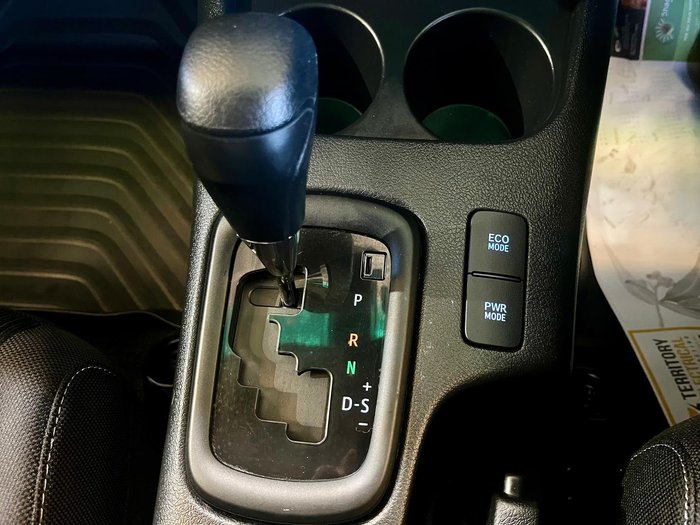 2021 Toyota Hilux SR