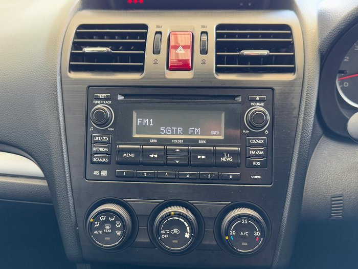 2012 Subaru Impreza 2.0i