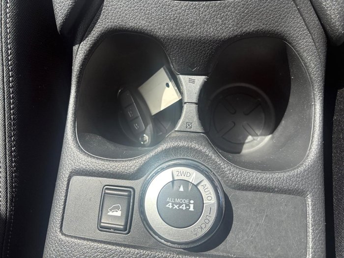 2019 Nissan X-TRAIL ST