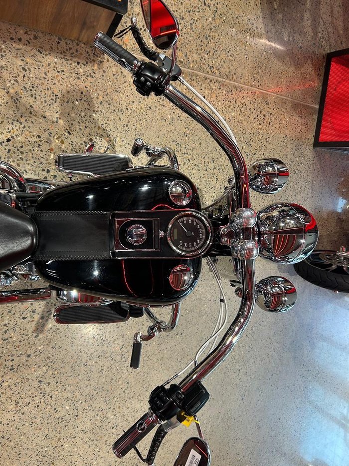 2015 Harley-Davidson Softail Deluxe 1690 (FLSTN) Softail Black