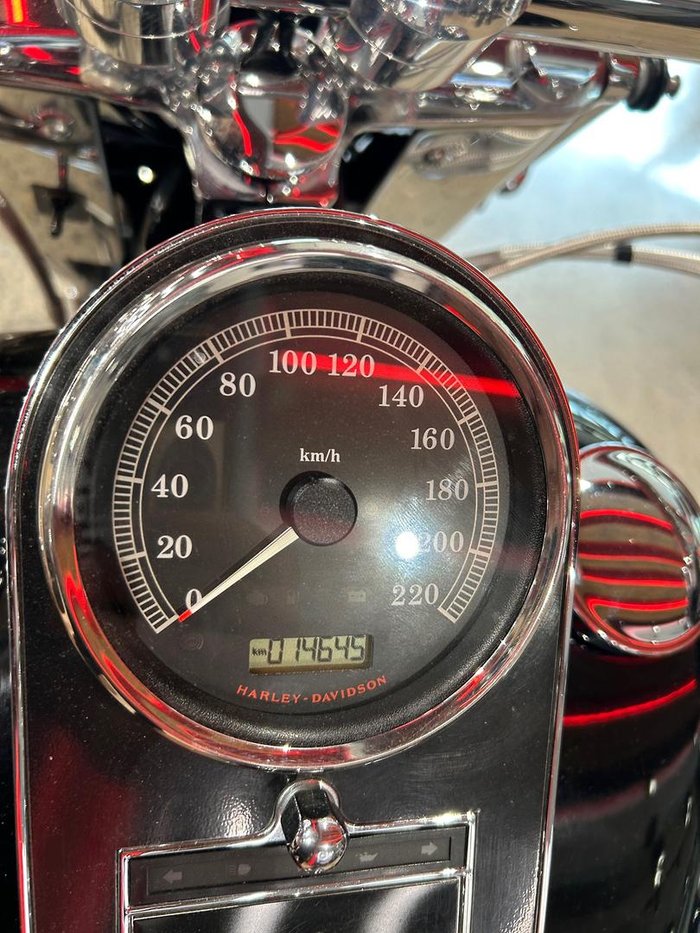 2015 Harley-Davidson Softail Deluxe 1690 (FLSTN) Softail Black