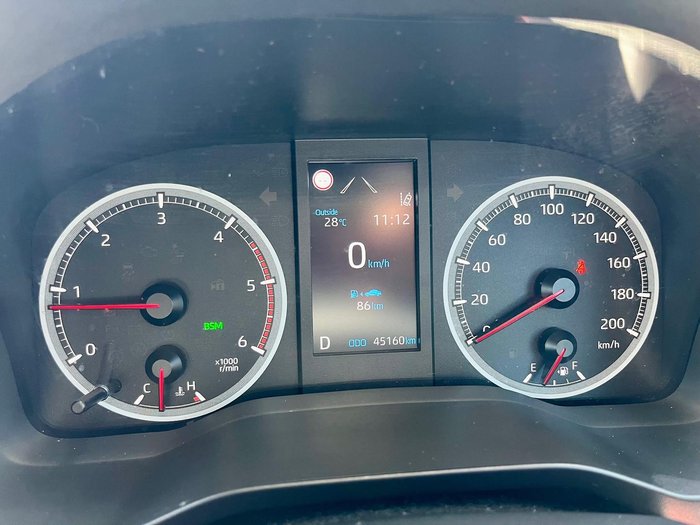 2022 Toyota Hiace Commuter