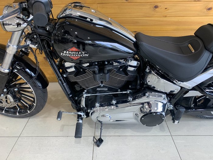 2025 Harley-davidson FXBR BREAKOUT (117)