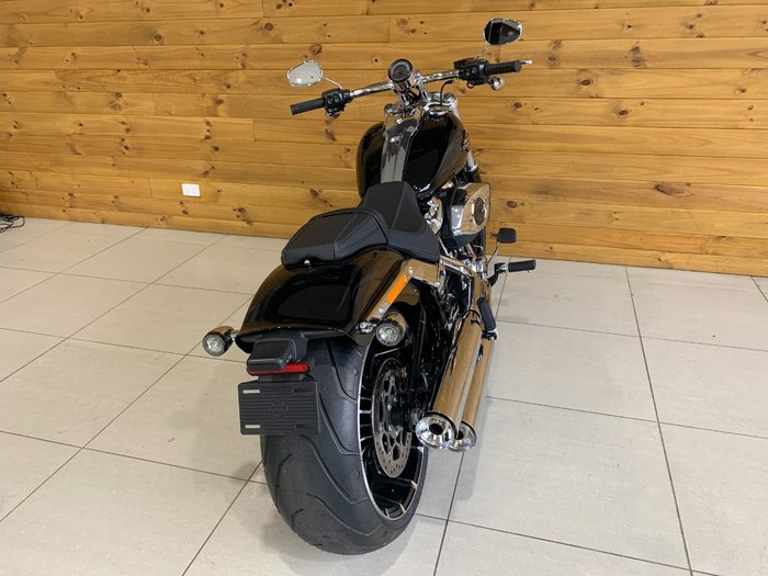 2025 Harley-davidson FXBR BREAKOUT (117)